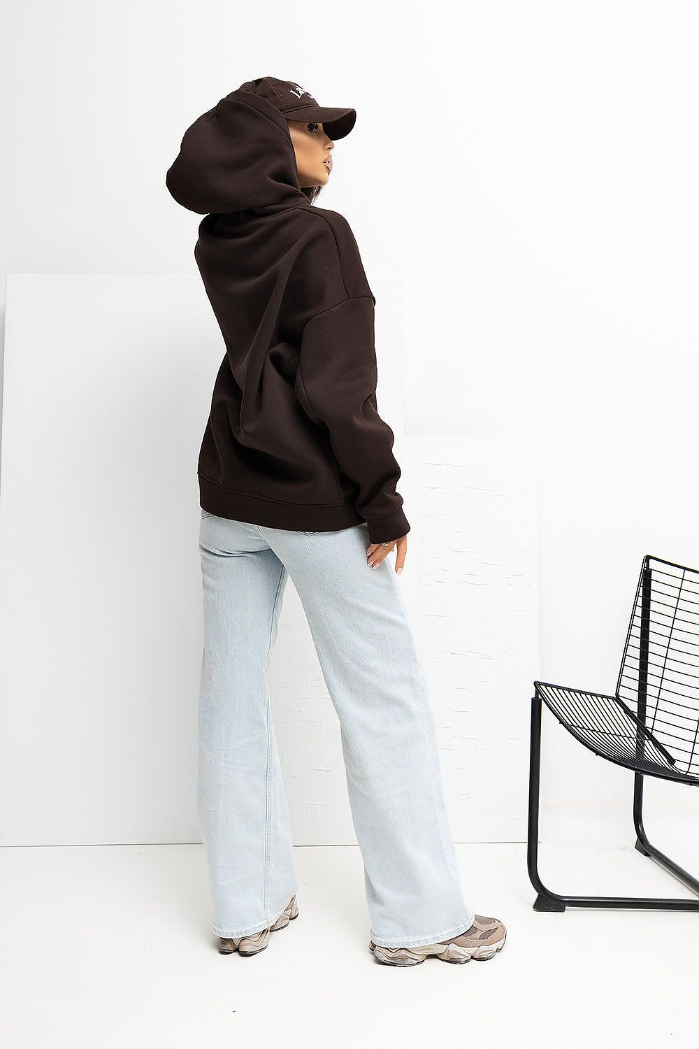 Bluza Damska Model RV-BL-A1041.59 Dark Brown - Rue Paris