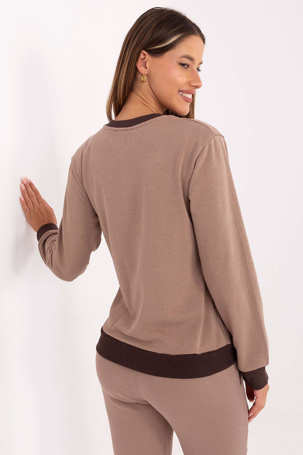   Bluza Damska Model RV-BZ-A875.56 Dark Beige - Relevance 