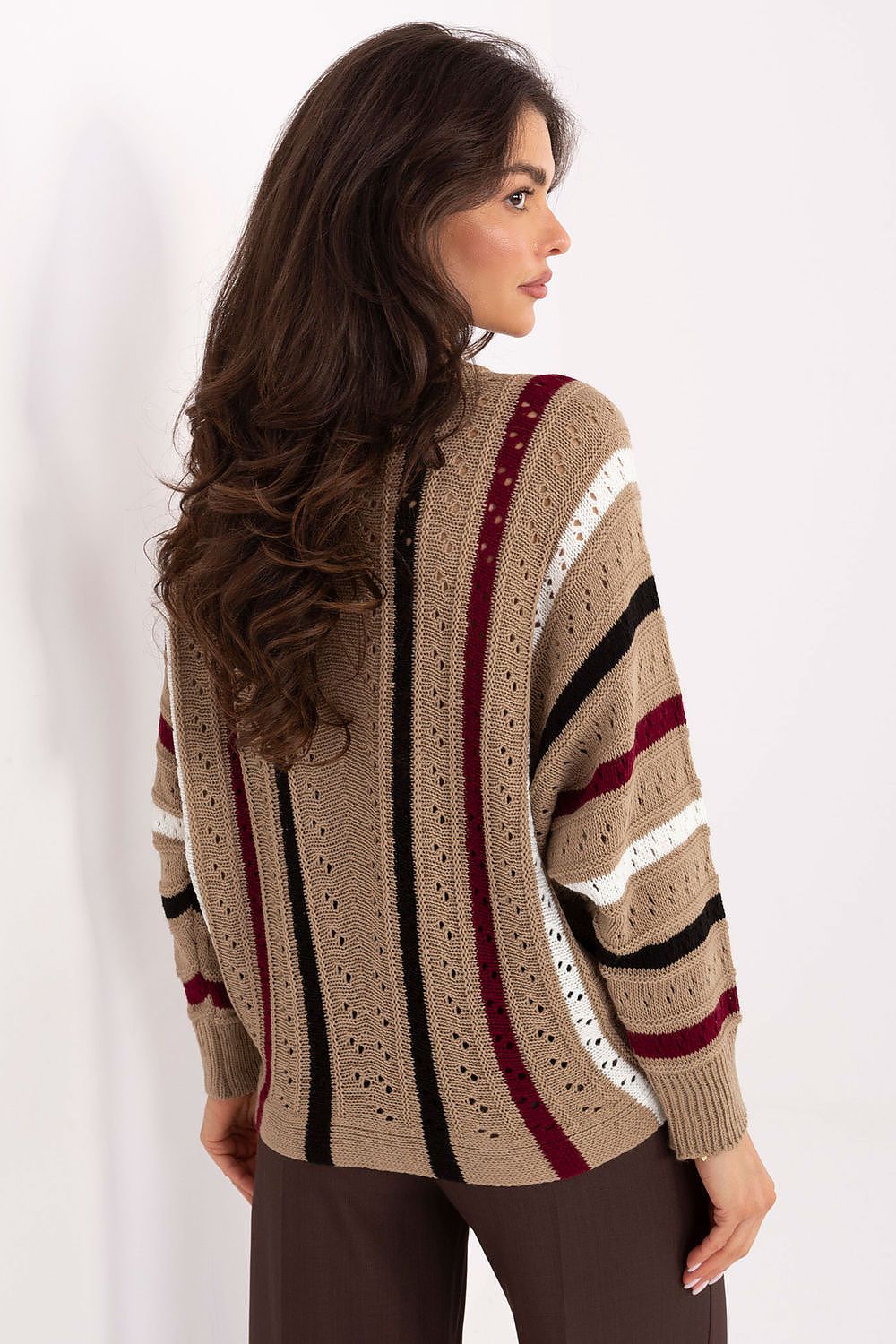   Sweter Damski Model IT-SW-93115.13 Beige - Factory Price 