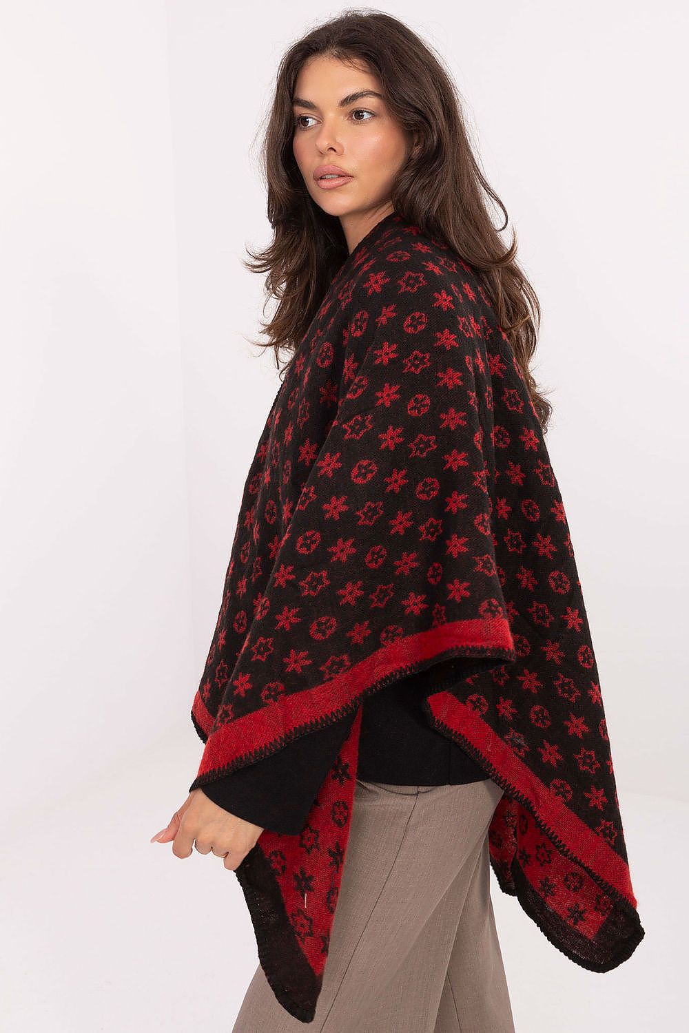  Sweter Ponczo Model AT-PN-7661.89 Black/Red - Factory Price 