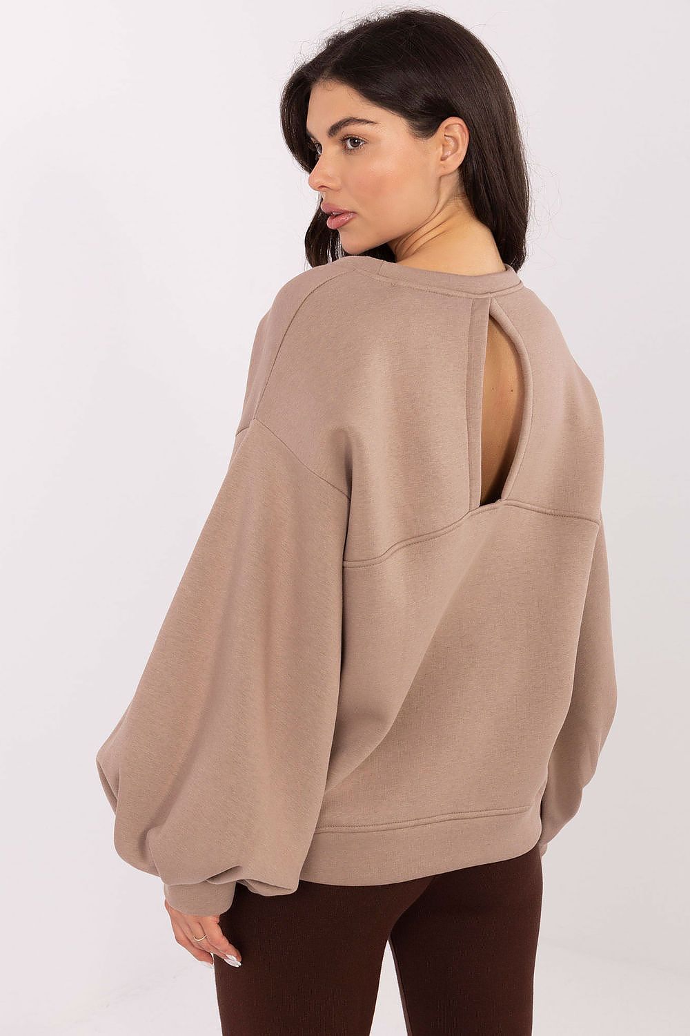   Bluza Damska Model RV-BL-A1044.78 Dark Beige - Rue Paris 
