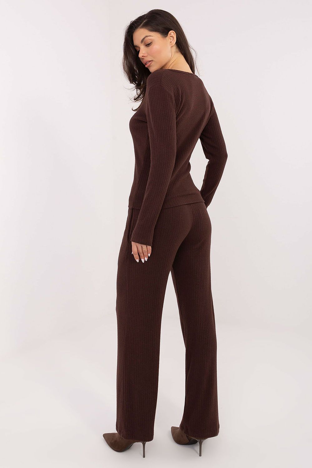  Spodnie Damskie Model SM-SP-A1572.16 Dark Brown - Factory Price 