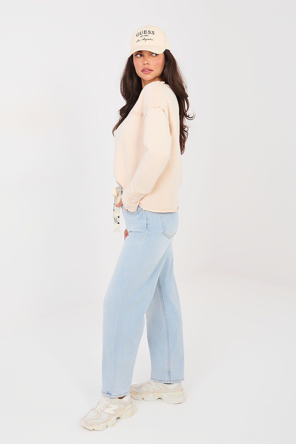  Spodnie Jeansy Damskie Model VM-SP-L135.98 Light Blue - Factory Price 