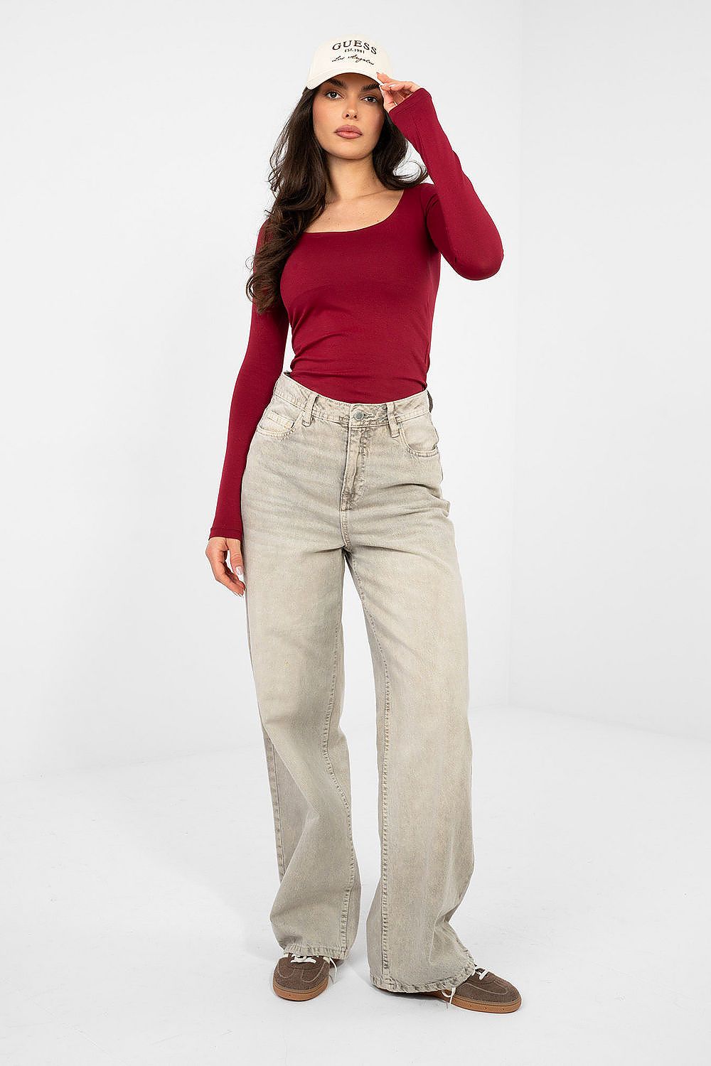   Bluzka Model RV-BZ-A1193.26 Bordo - Rue Paris 