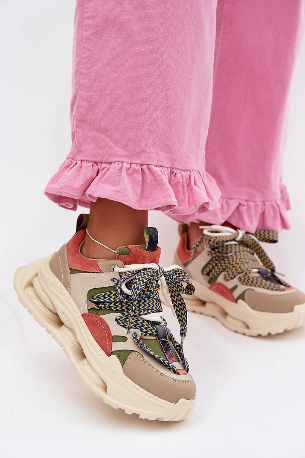   Buty Sportowe Model DA CR61-3133 Beige - Step in style 