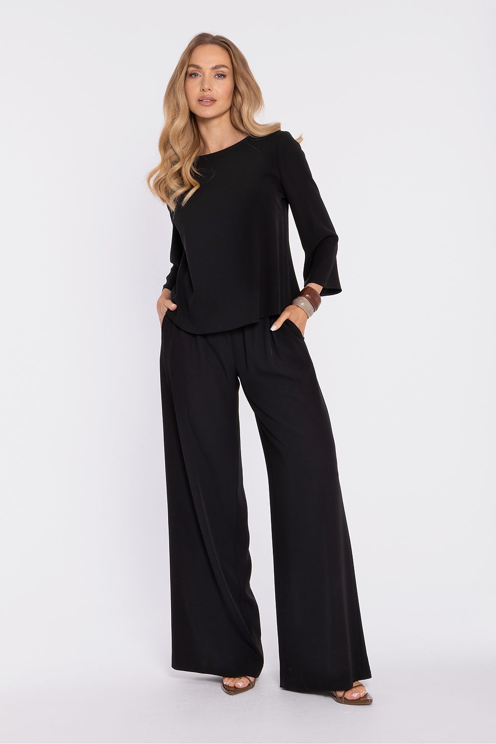   Bluzka Model MOE905 Black - Moe 