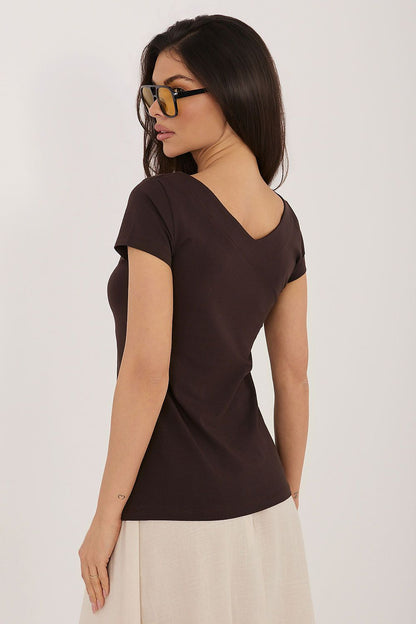   Bluzka Model RV-BZ-A1267.08 Dark Brown - Rue Paris 