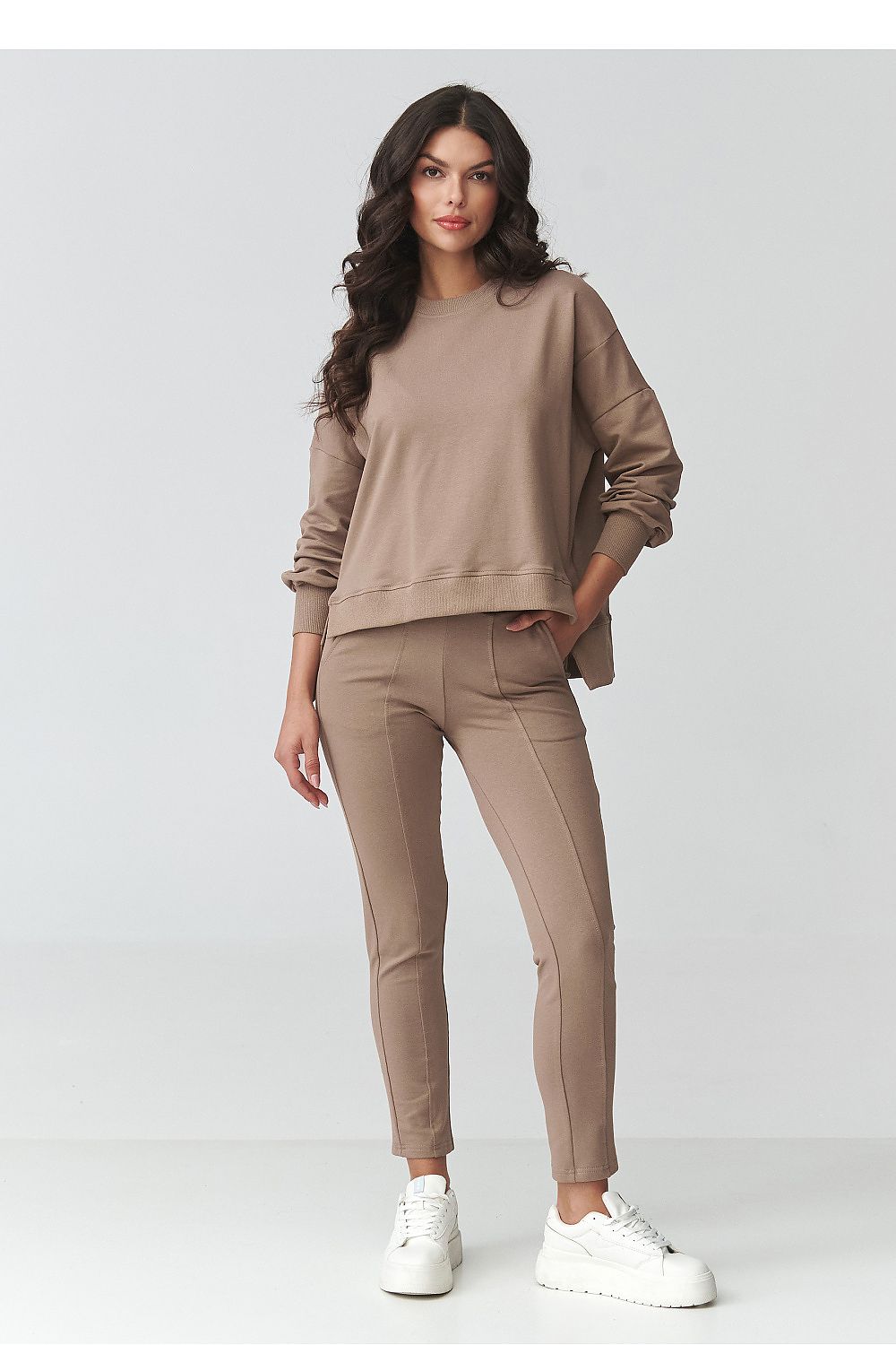 Spodnie Komplet Model M917 Mocca - Makadamia 