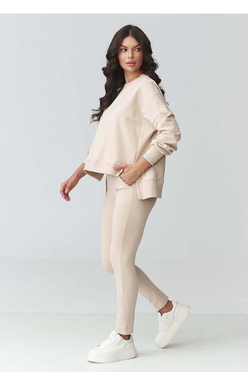  Spodnie Komplet Model M917 Light Beige - Makadamia 