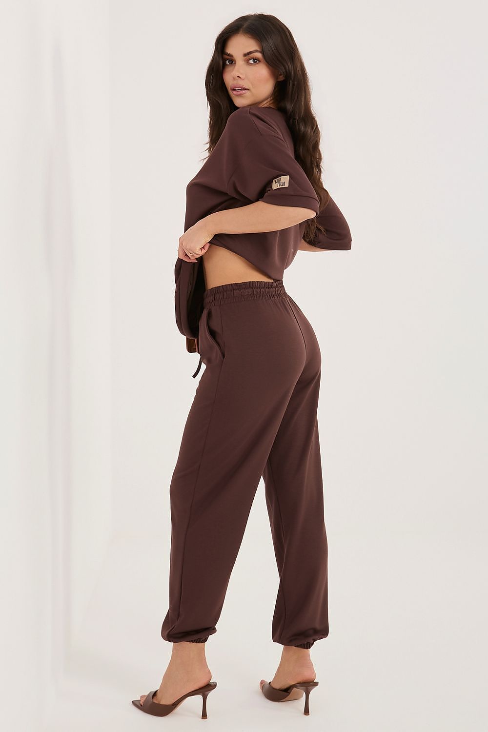  Spodnie Komplet Model RV-KMPL-A1290.94 Dark Brown - Rue Paris 