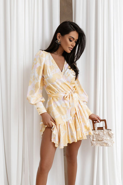  Sukienka Model Anna 563197071 Vibrant Yellow - LaBalancia 