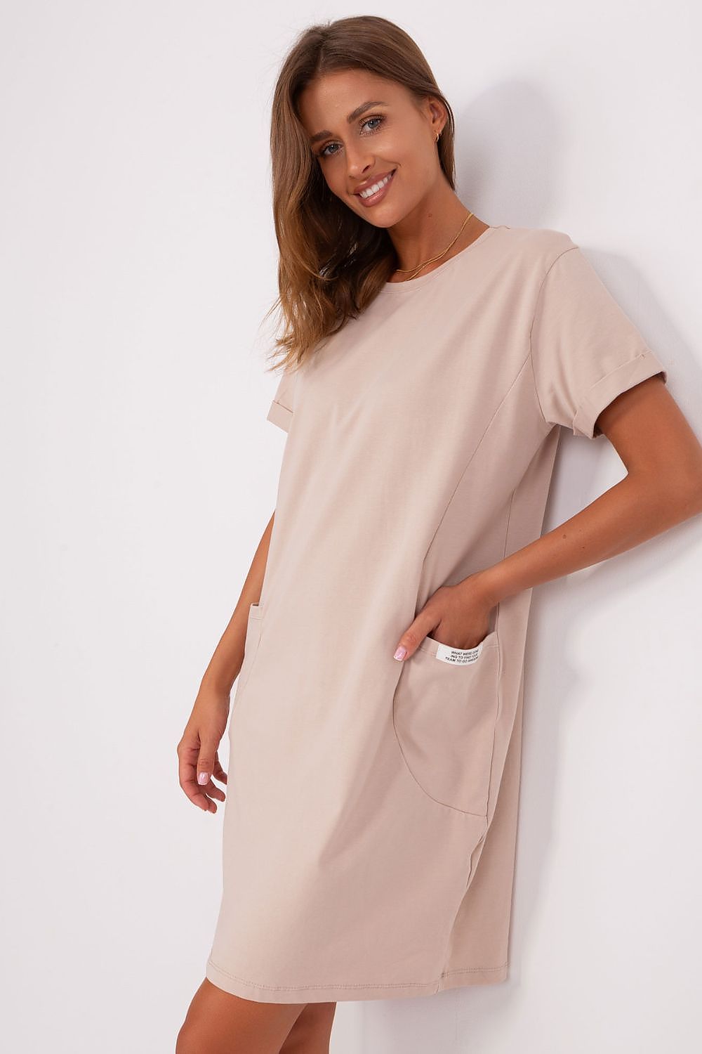  Sukienka Model RV-SK-8724-1.91 Beige - Rue Paris 