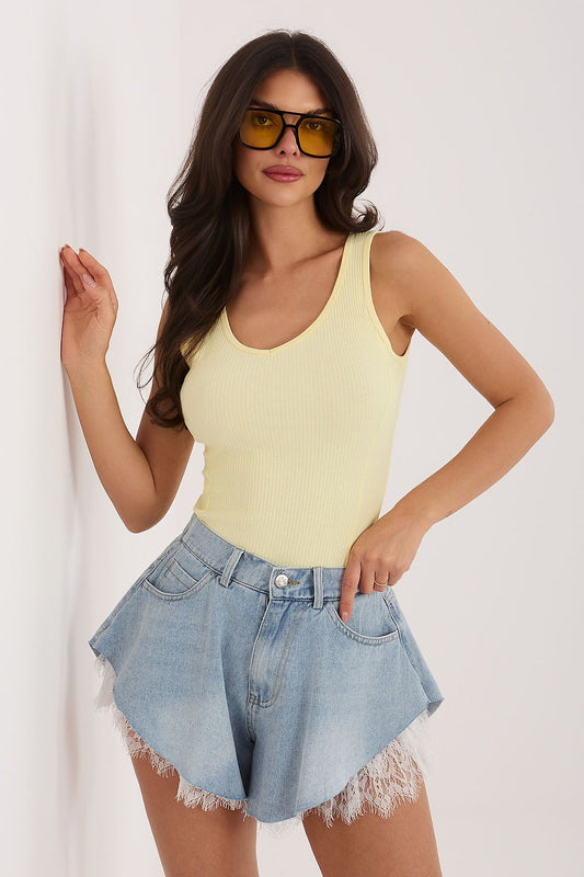  Koszulka Top Model RV-TP-A1335.85 Light Yellow - Rue Paris 
