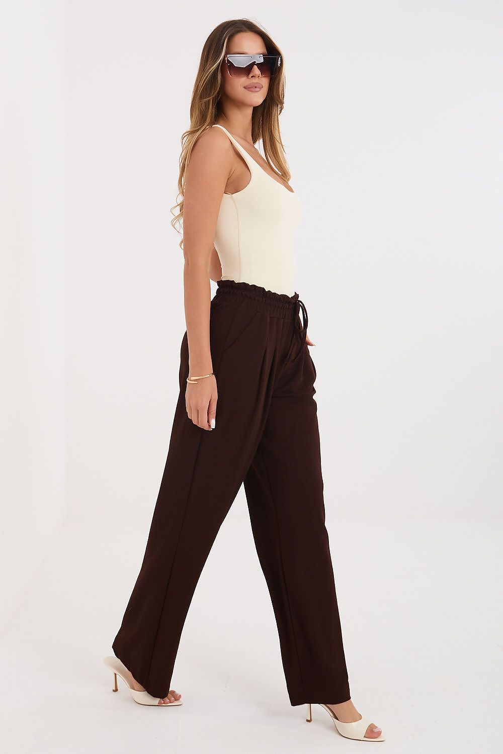  Spodnie Dresowe Model RV-DR-A1292.31 Dark Brown - Rue Paris 