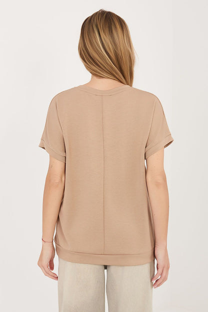   Bluzka Model RV-BZ-A1262.00 Dark Beige - Rue Paris 