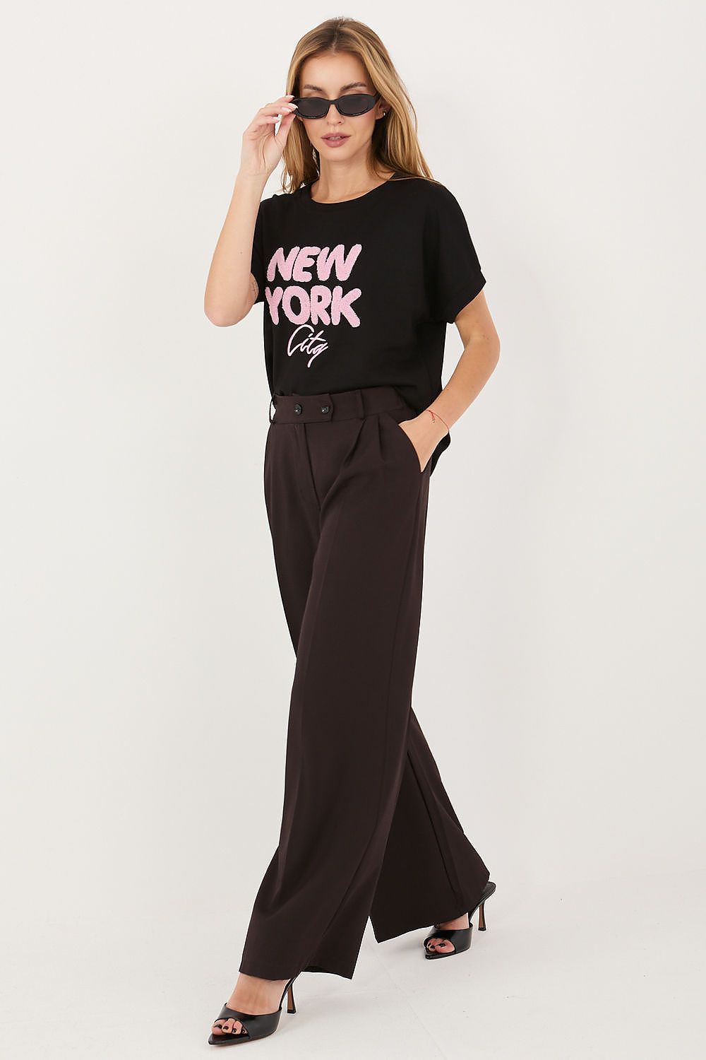   Bluzka Model RV-BZ-A1262.00 Black - Rue Paris 