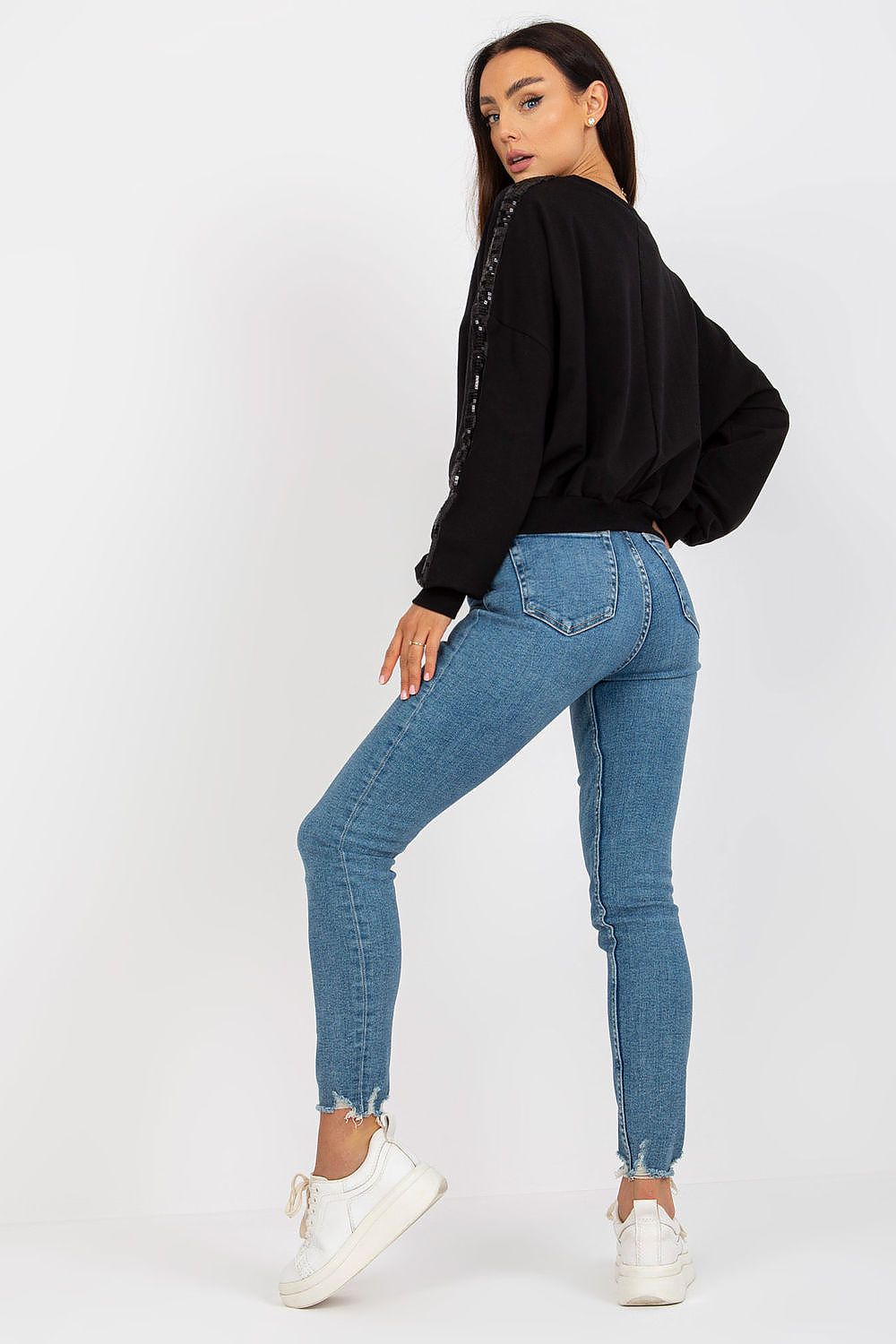   Bluza Damska Model RV-BL-8067.88 Black - Rue Paris 